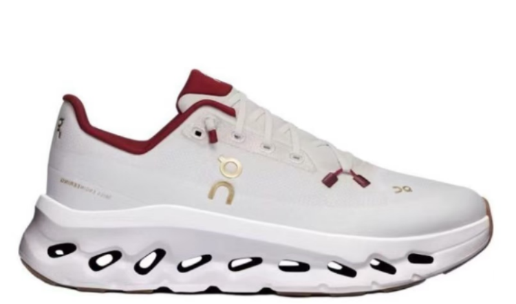 On Cloudtilt 'Lunar New Year'