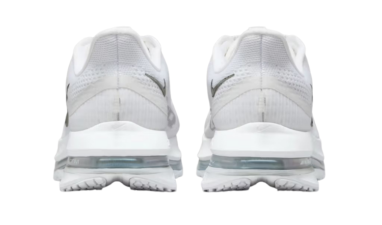 Pegasus Premium 'White Metallic Silver'
