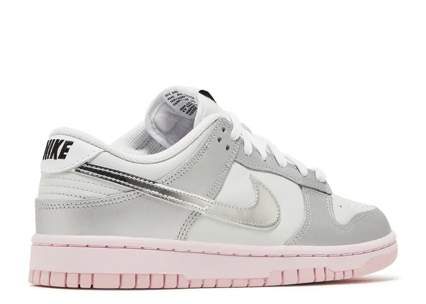 Wmns Dunk Low LX 'Photon Dust Pink Foam'