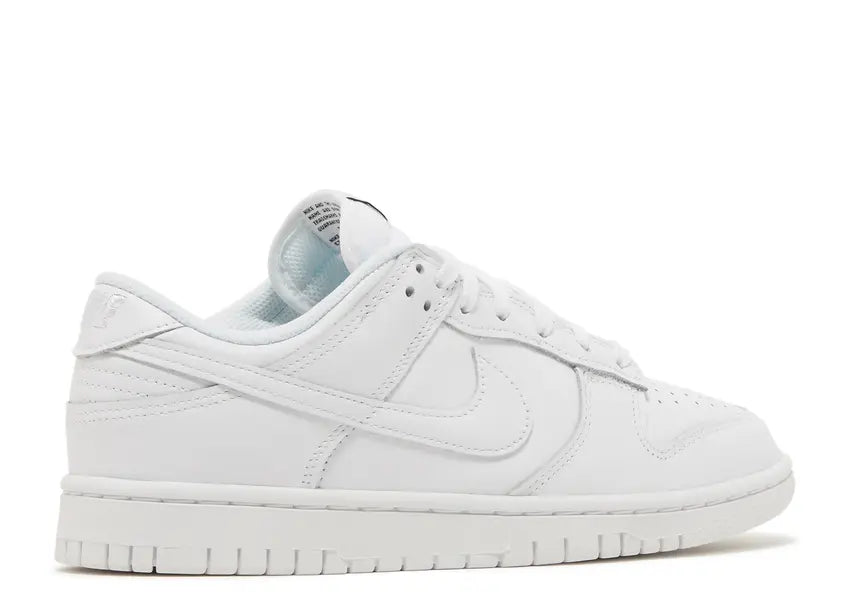Wmns Dunk Low 'Triple White'