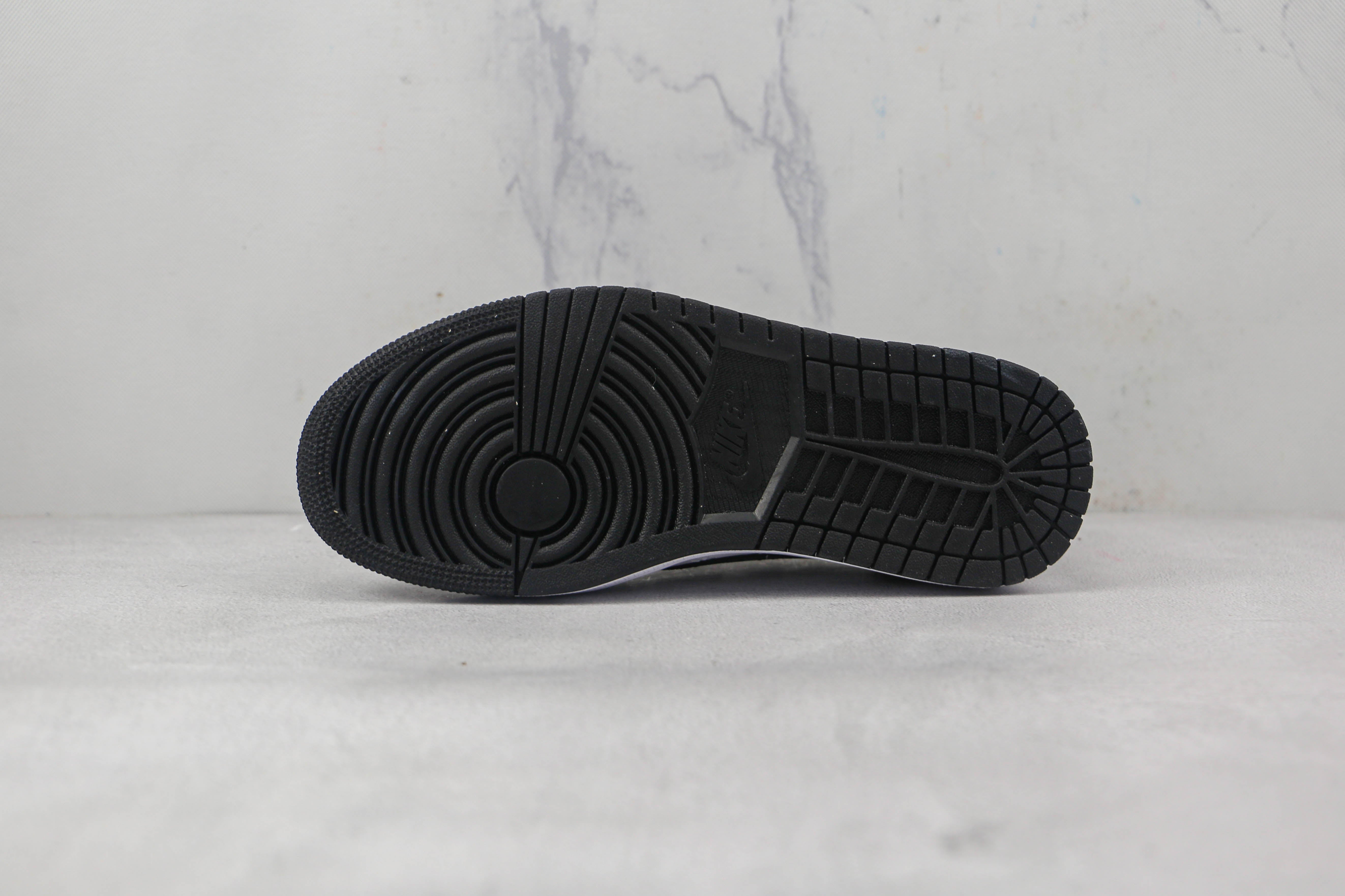 fragment x Travis Scott x Air Jordan 1 Low Gucci TS 'Black white'