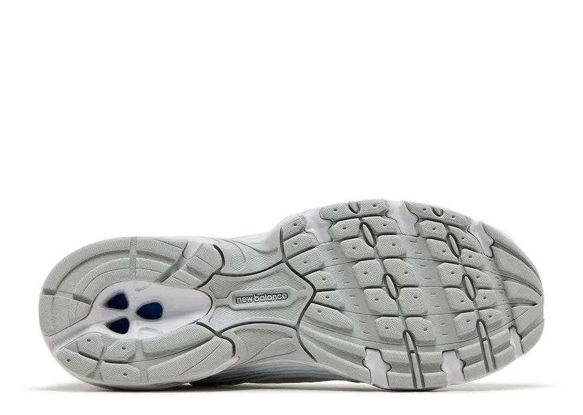 New Balance 530 'White Silver Metallic Polka Dots'