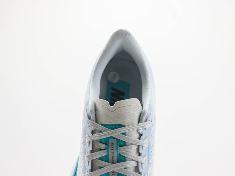 Pegasus Plus 'Blue White'